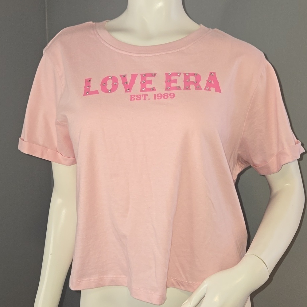 Love Peace & Lazy Days Love Era 1989 Rhinestone Oversized Crop Tee Size L